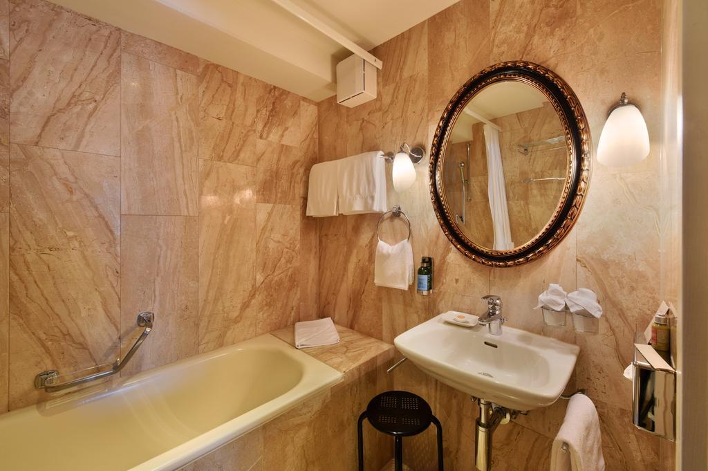 Romantik Hotel Schwan 호르겐 외부 사진