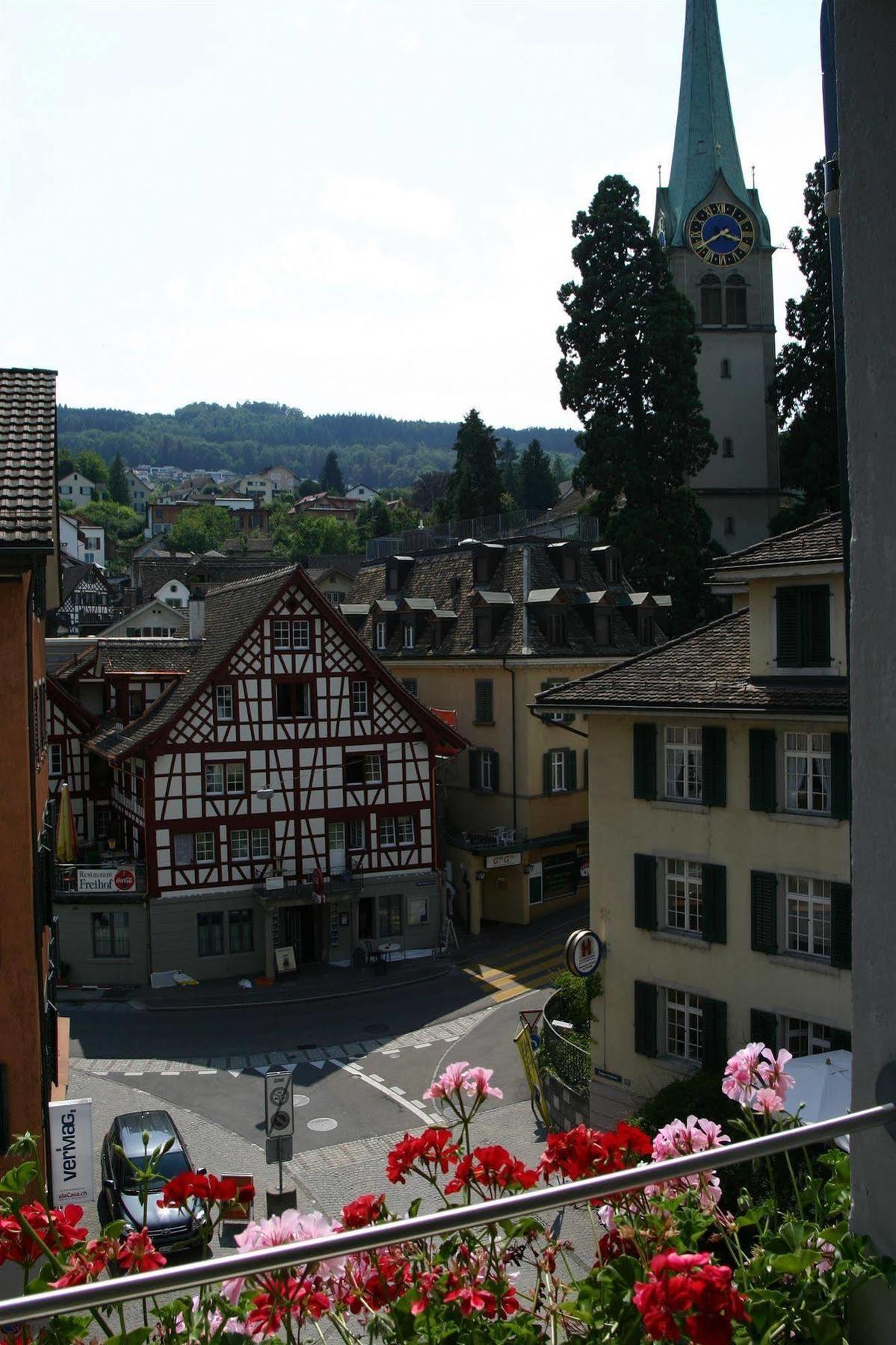 Romantik Hotel Schwan 호르겐 외부 사진